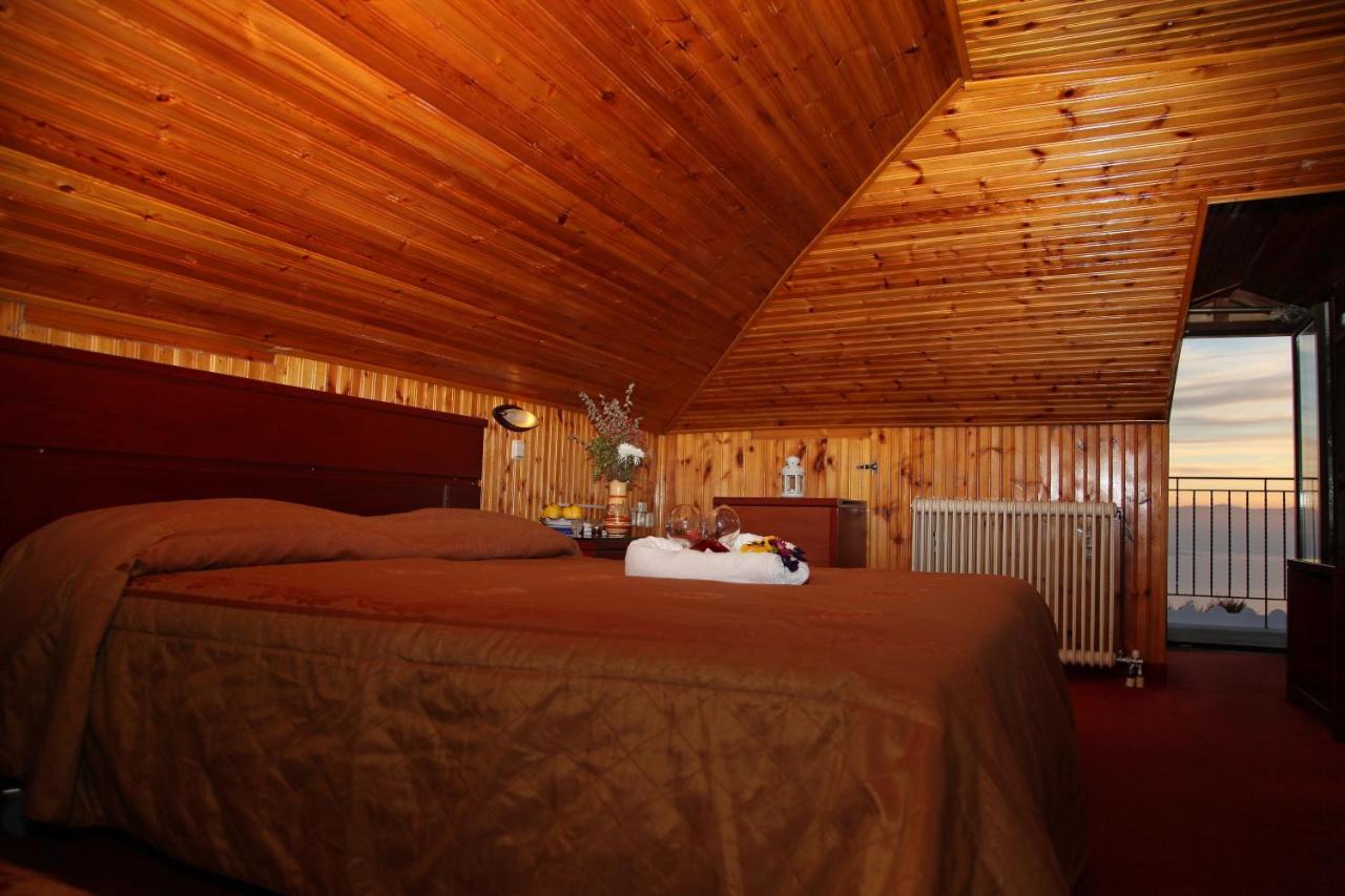 Tasia Mountain Hotel Chania  Eksteriør billede